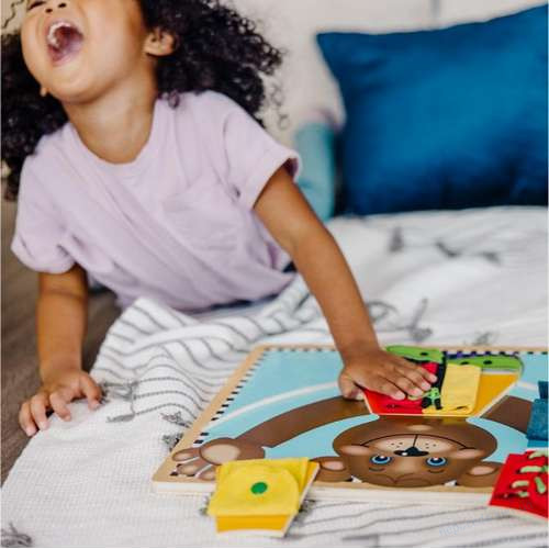 Бізіборд Ведмедик з застібками Melissa and Doug, фото 6