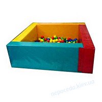 Сухой бассейн с высокими бортиками 150х50см