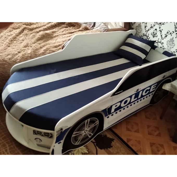 поліцейська машина кровать