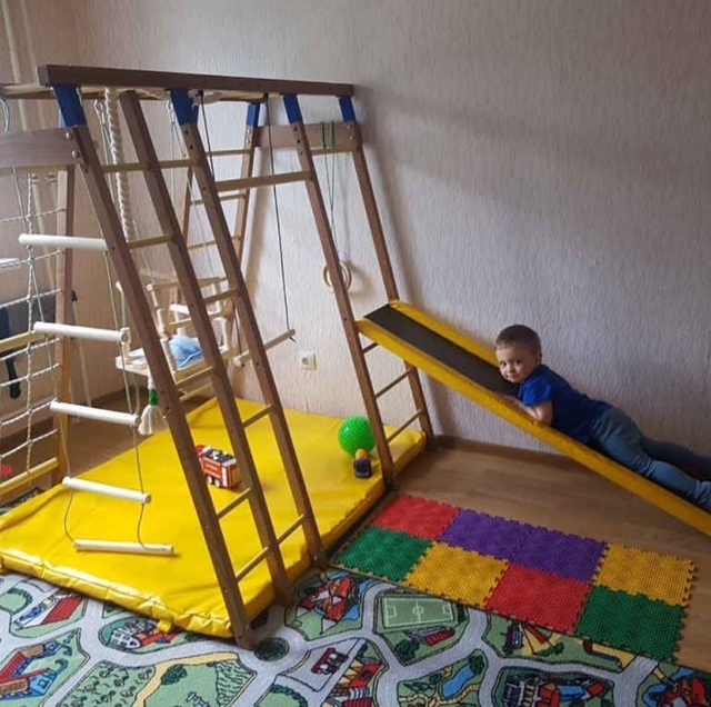 детский спортивный комплекс из дерева
