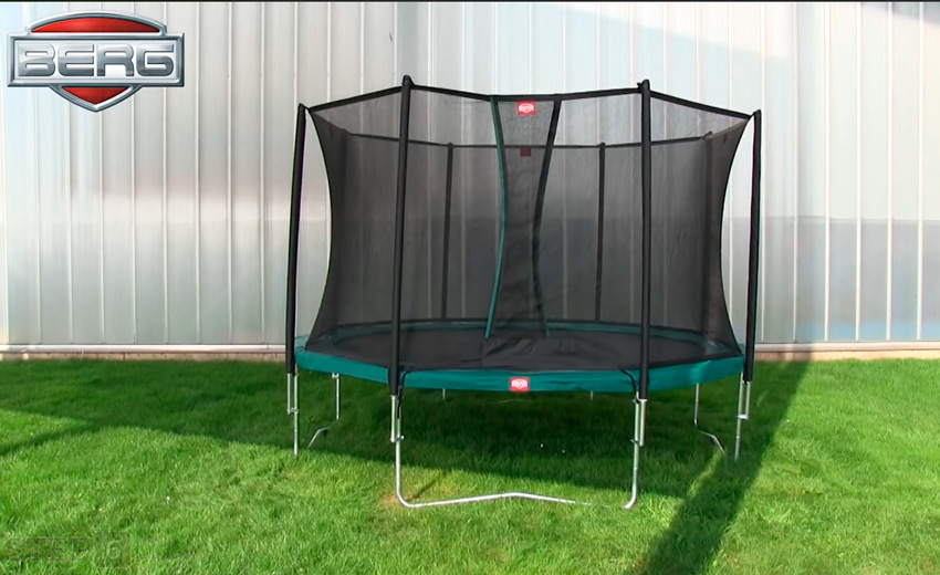Батут BERG Favorit Green 380 + защитная сетка Safety Net Comfort