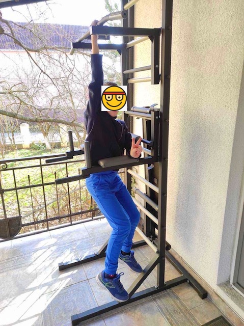 шведская універсальная стенка